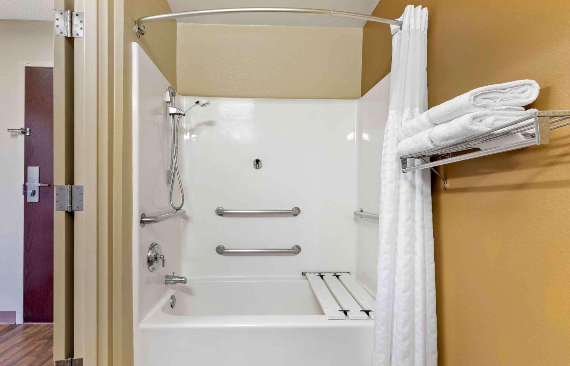 Extended America - Philadelphia - - Welsh Rd Hotel