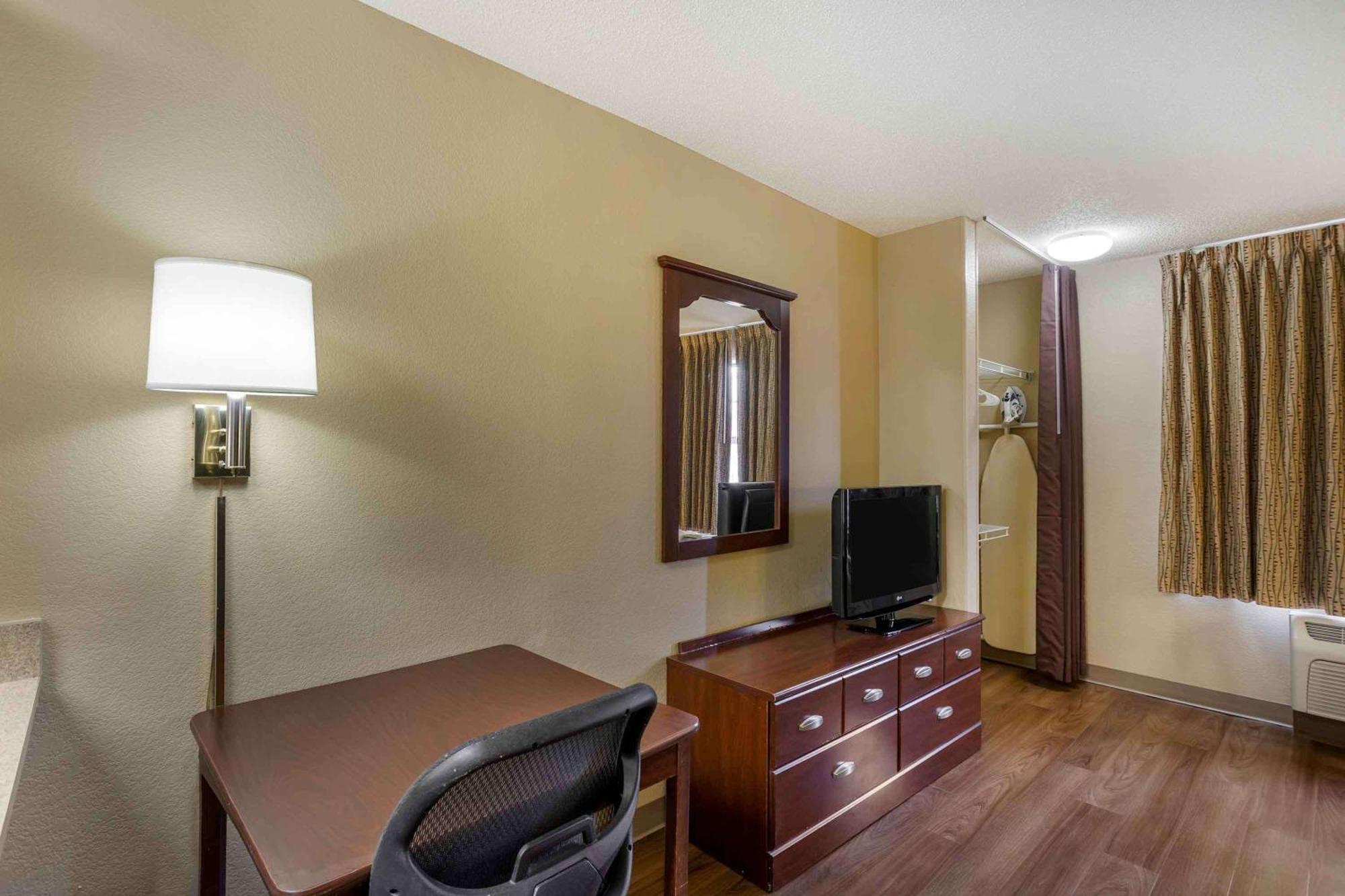Extended America - Philadelphia - - Welsh Rd Hotel