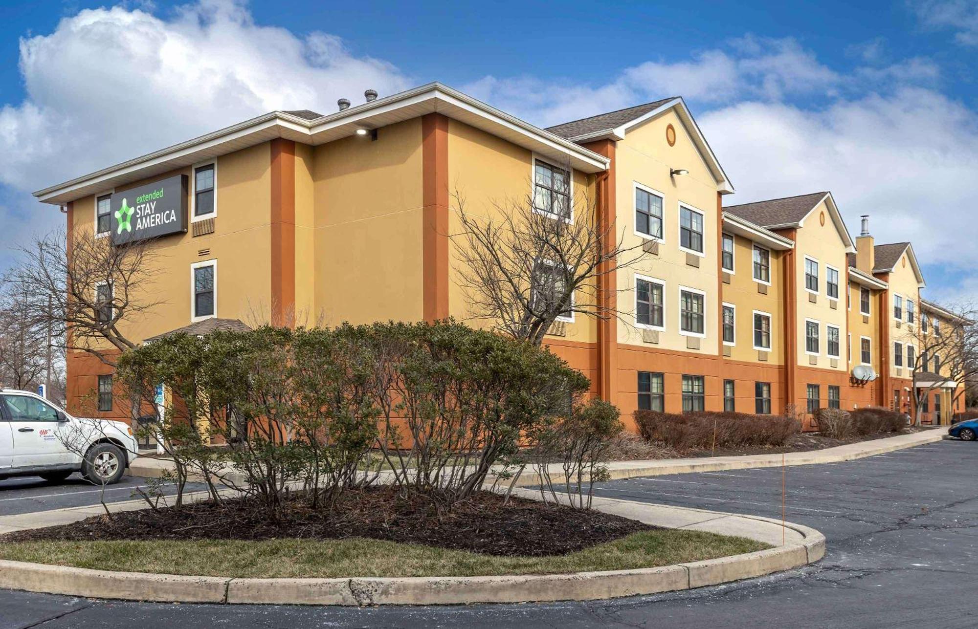 Extended America - Philadelphia - - Welsh Rd Horsham