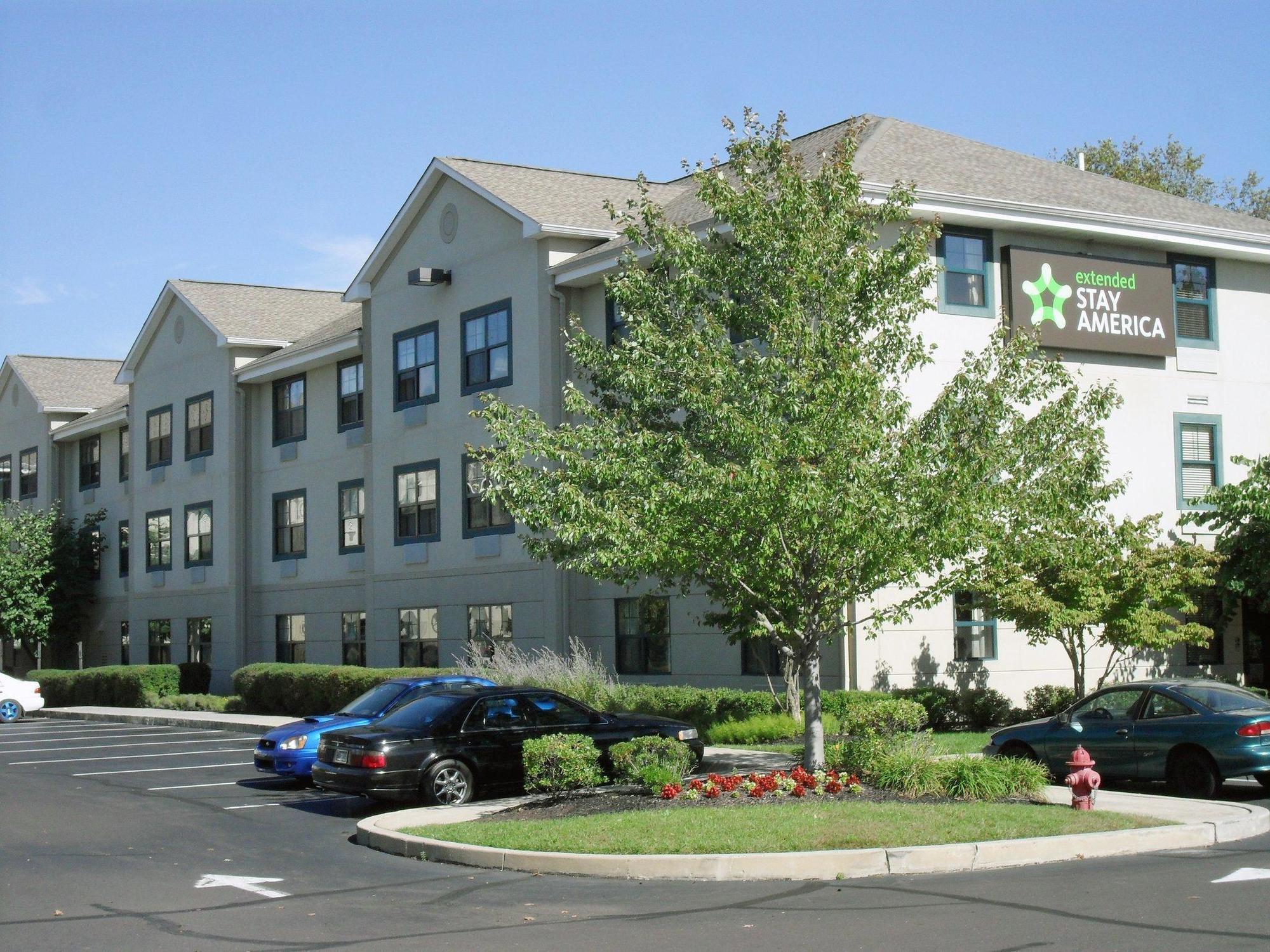 Extended America - Philadelphia - - Welsh Rd 2* Horsham